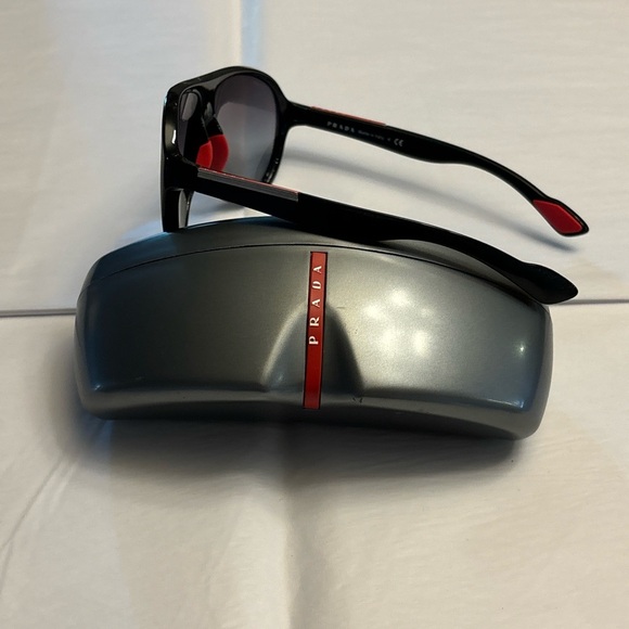 Authentic Men’s Prada Black And Red Prada Glasses - Picture 5 of 11